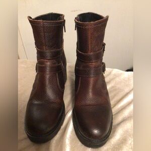 BULL BOXER ANKLE BOOT SZ 39